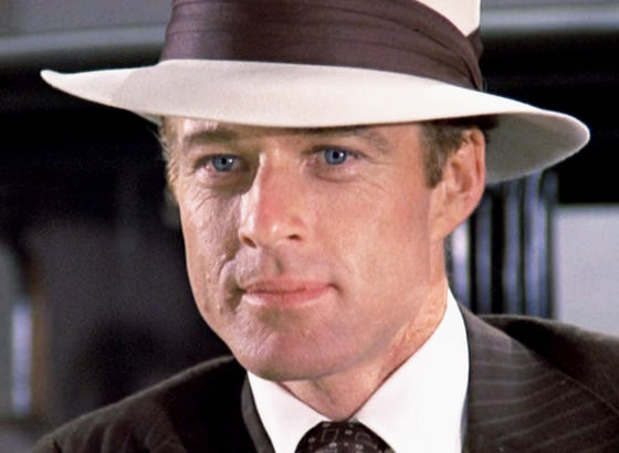 Robert Redford nel ruolo di Gatsby nella versione del 1974