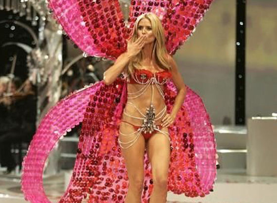 Heidi Klum come angelo di Victoria Secret